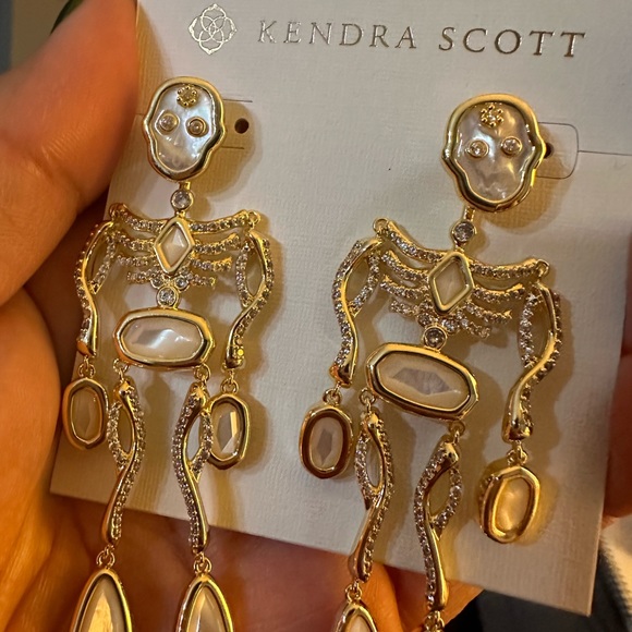 Kendra Scott LE Skeleton Convertible Gold Statement Earrings in Ivory - Picture 5 of 6